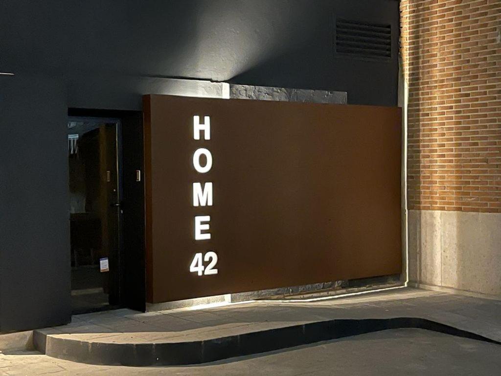 Home42 Madrid Dış mekan fotoğraf